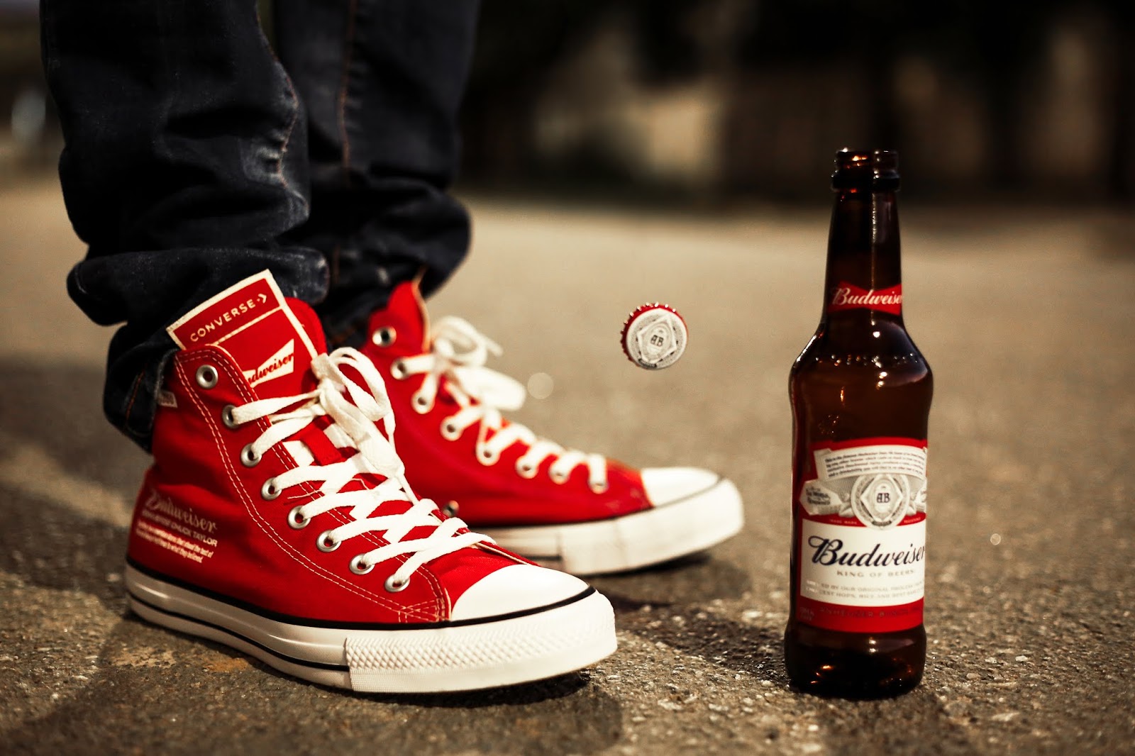 Budweiser top chuck taylors